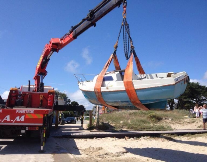 D A M Depannage Remorquage Depannage Auto Morbihan Deplacer Vos Objets Lourds En Toute Securite Avec Notre Manutention Grutage